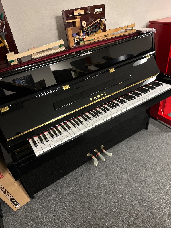 Additional image for Kawai K15